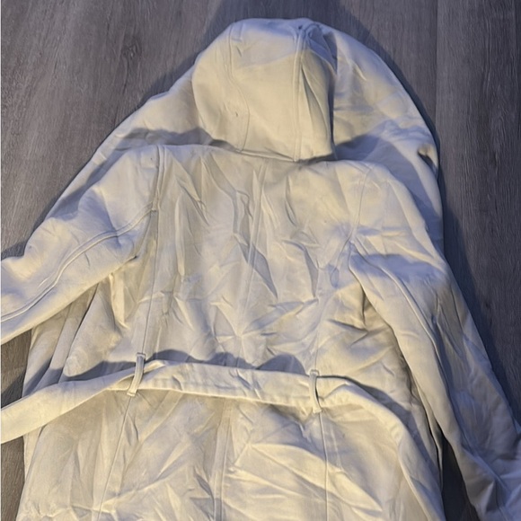 Aritzia Wilfred Montgomery Wool Coat - Picture 9 of 9